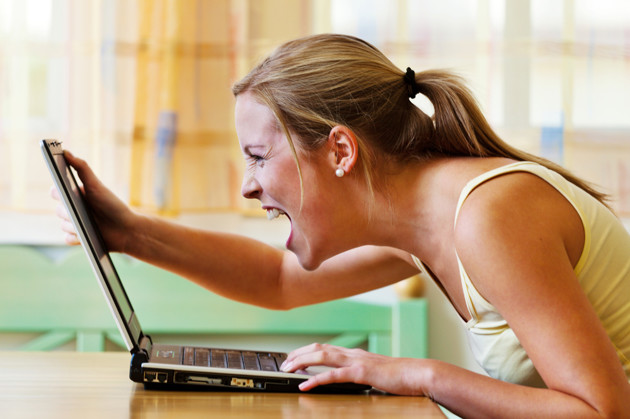 7 OBNOXIOUS THINGS WOMEN NEED TO STOP DOING ON FACEBOOK