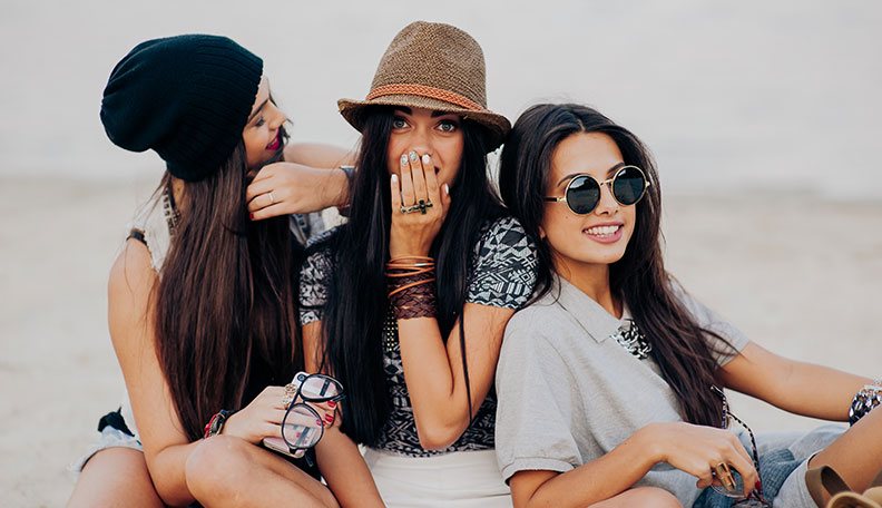 13 Signs Your Friends Are Ruining Your Relationship