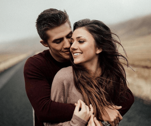 Ways to Cultivate a Strong Romantic Relationship