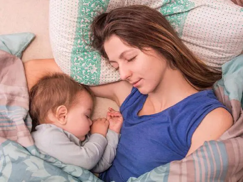Is it Okay to Co-Sleep With Your Infant?