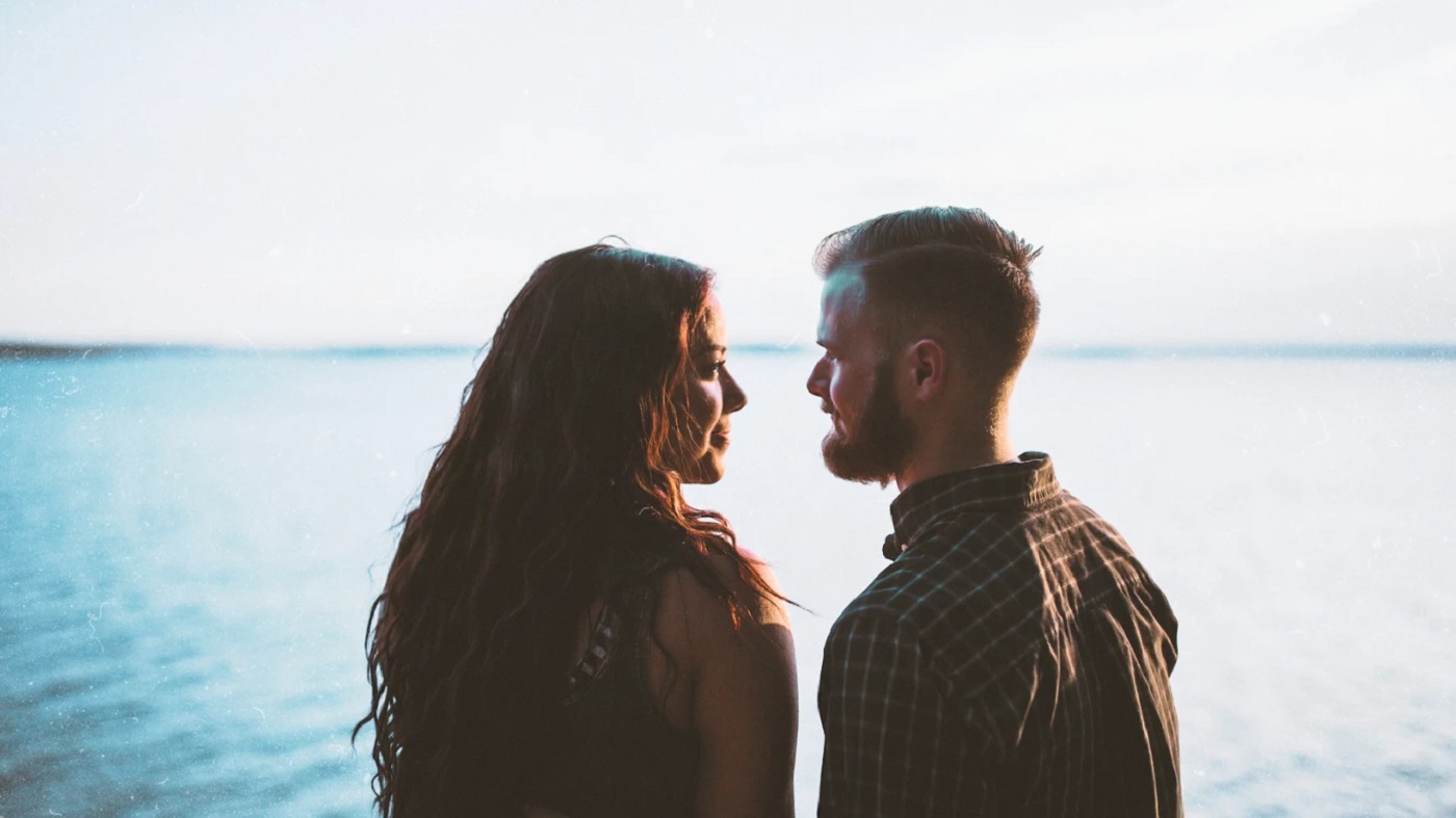 5 Tiny Habits of Couples Who Rarely Fight